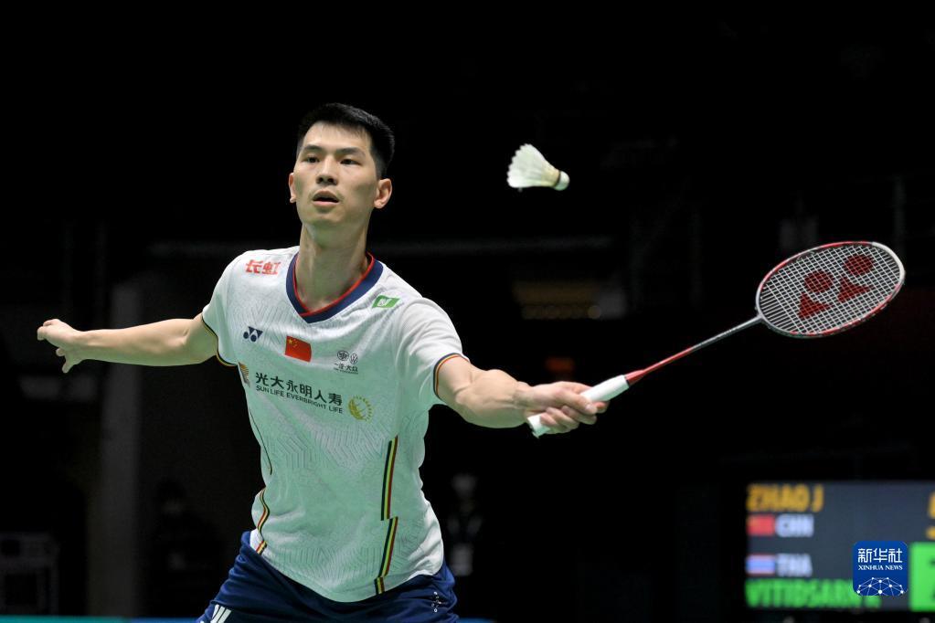 通过快速的 通过快速的