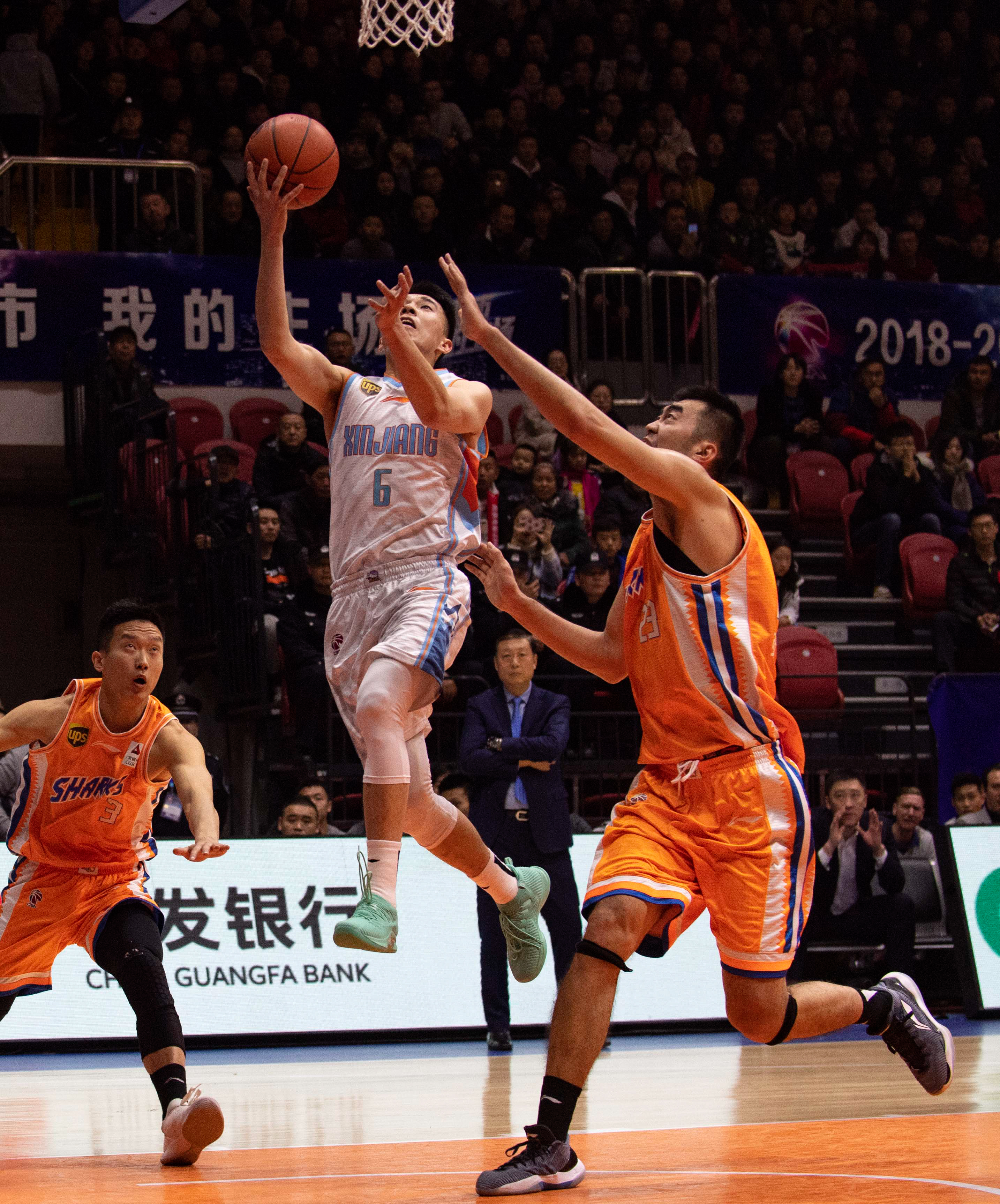 的比赛更加 的比赛更加