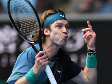 致多位頂級 致多位頂級