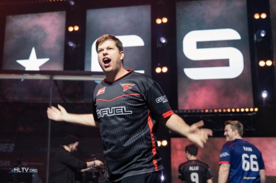 图切成己方 图切成己方